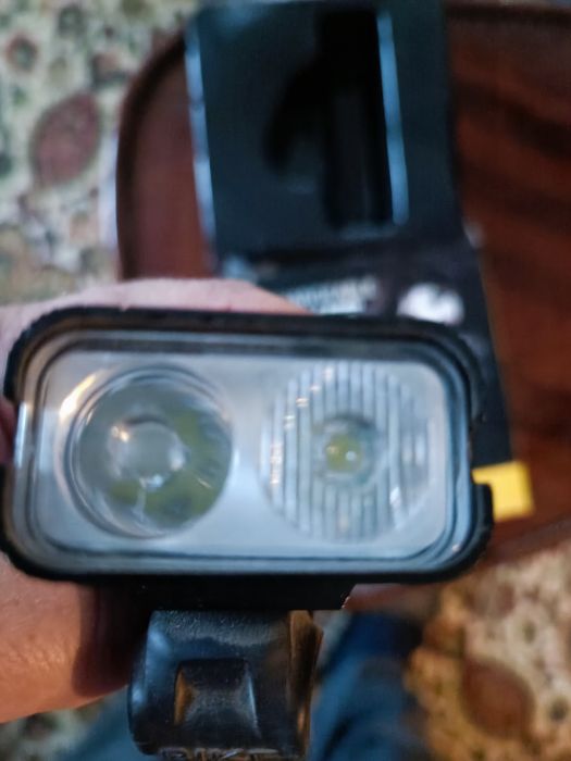 Фонарь для велосипеда