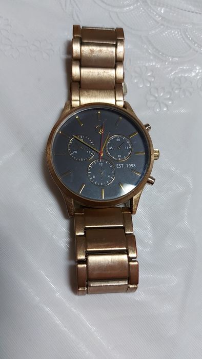 Relógios Parfois e Bershka