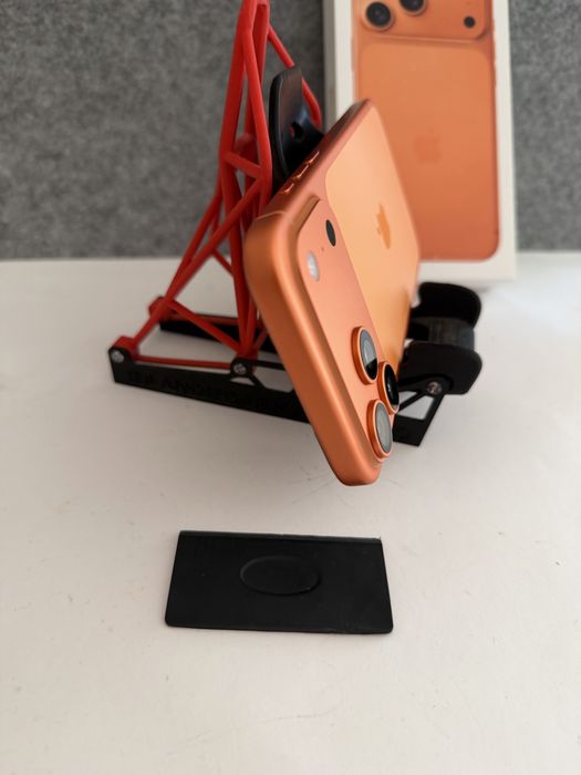 Troco/Vendo IPhone 17 Pro Max 512GB Cosmic Orange 6 ciclos