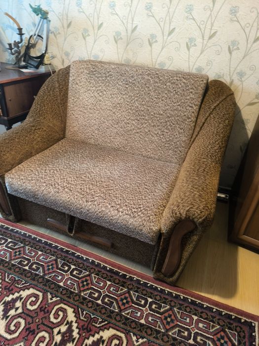 Диван розкладний з нішею
