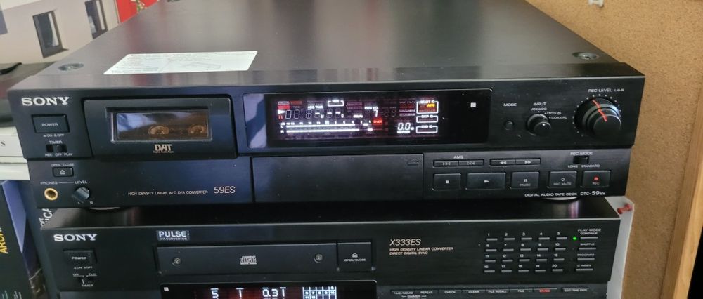 SONY DTC 59ES magnetofon cyfrowy DAT i cd CDP X333ES sprawny