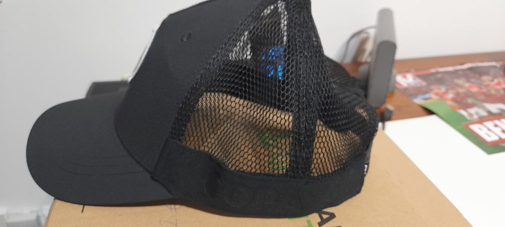 Boné de Voleibol de praia. Excelente compra!