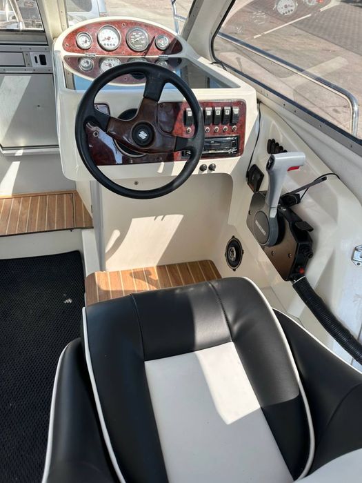 Продам катер FLIPPER 630 OC