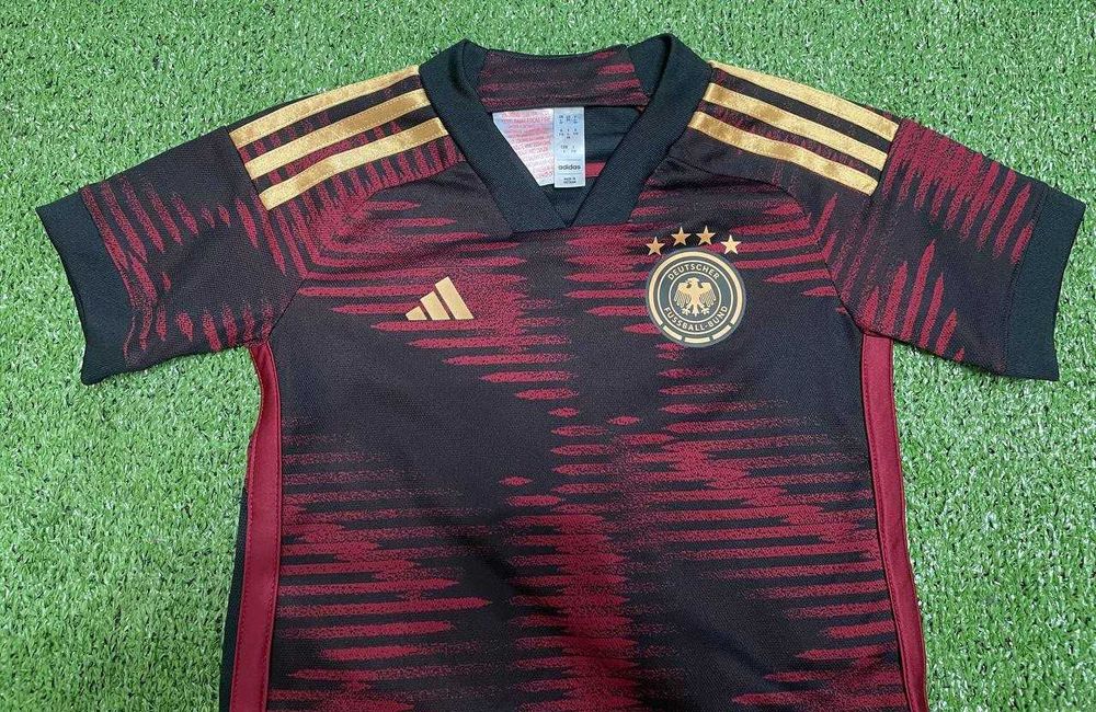 Футбольна футболка збірноі Німеччини дитяча 4-5 років