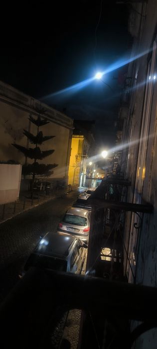 Quarto bem localizado bairro alto