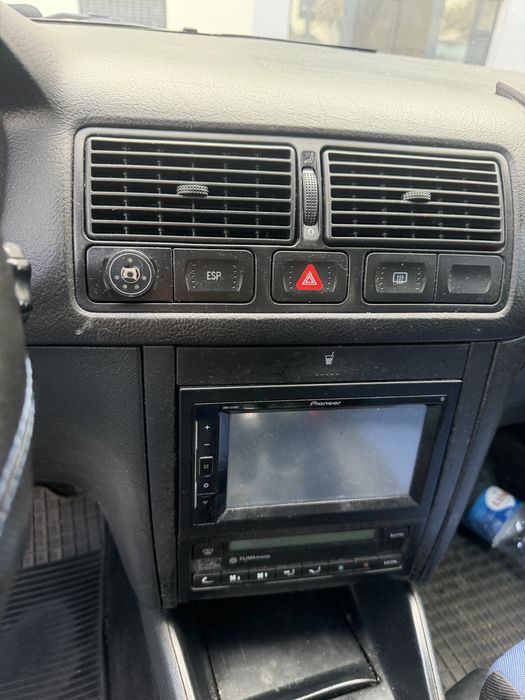 Volkswagen Golf 4 1.6 Gasolina/GPL