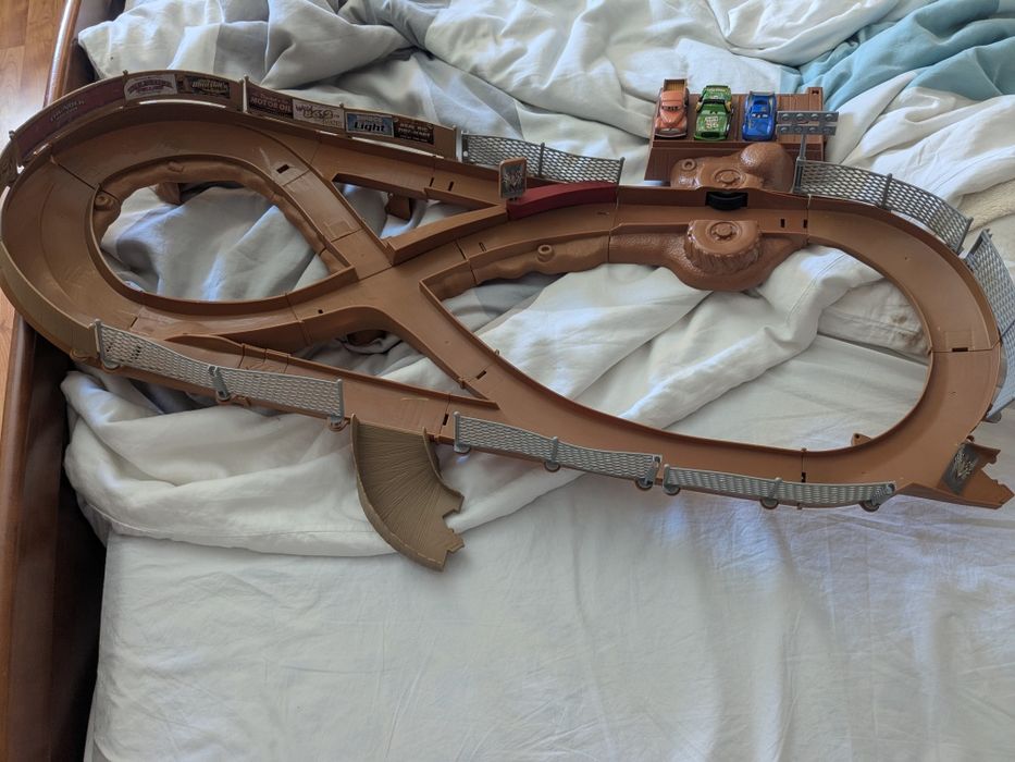 Mattel Неймовірний Автодром Флорида Cars Ultimate Florida Speedway. Mattel Моторизований трек Cars Оврога грому. Машинки з м/ф Тачки 3. Швидкий старт