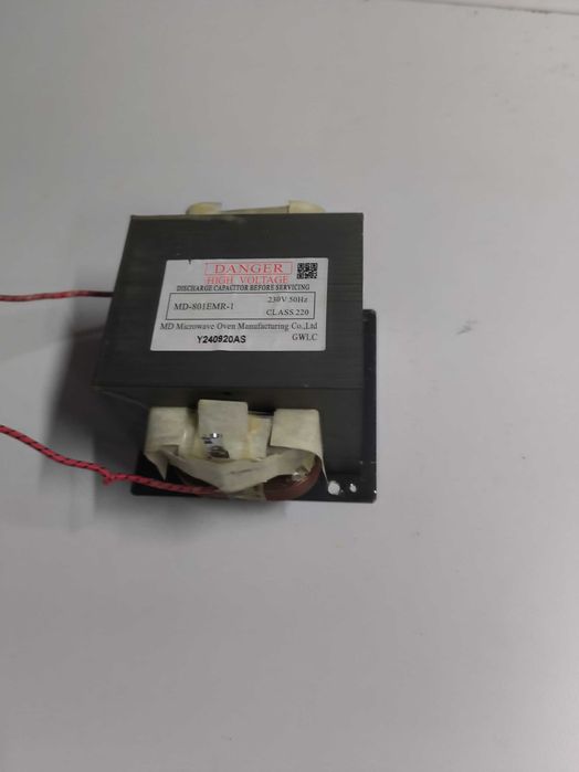 Transformator wysokiego napięcia MD-801EMR-1 230 V 50 Hz – sprawny