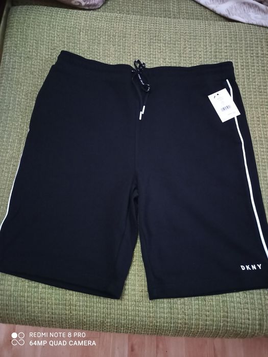 Мужские шорты  DKNY