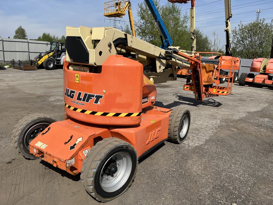 Podnośnik przegubowy elektryczny JLG E450 genie