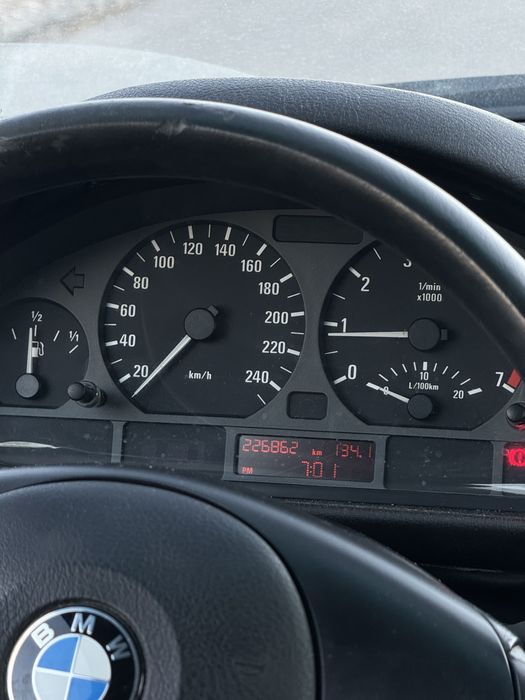 BMW 320 Compact - 2003
