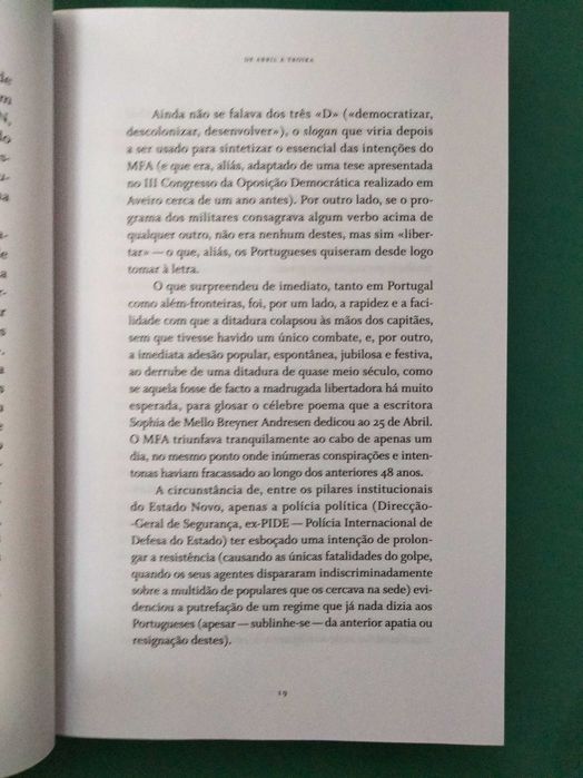 De Abril à Troika - Joaquim Vieira