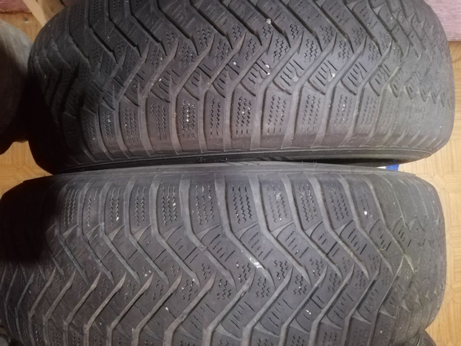 Резина 215.70.16