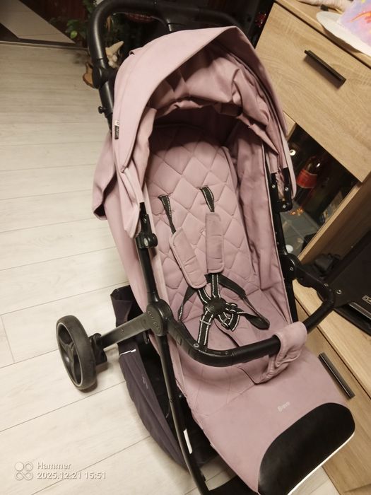 Carrello Bravo wózek spacerowy dla dziewczynki