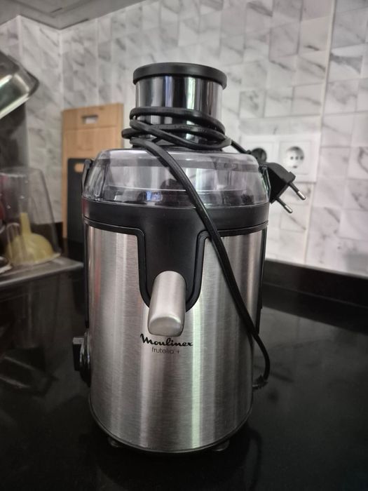 Maquina sumos moulinex