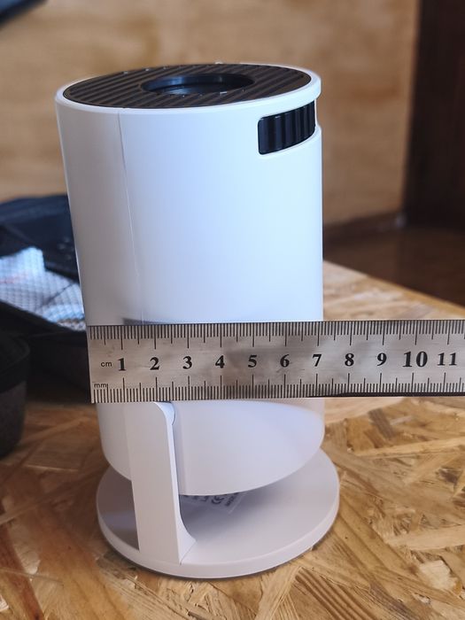 Mini Projetor Portátil + Mala de oferta Novos