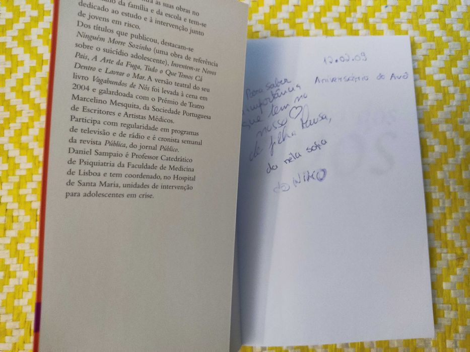 A RAZÃO DOS AVÓS
de Daniel Sampaio