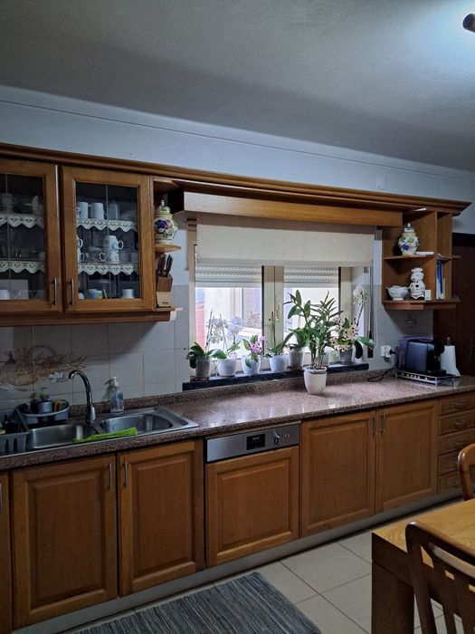 Cozinha em Carvalho 4mX2.80m