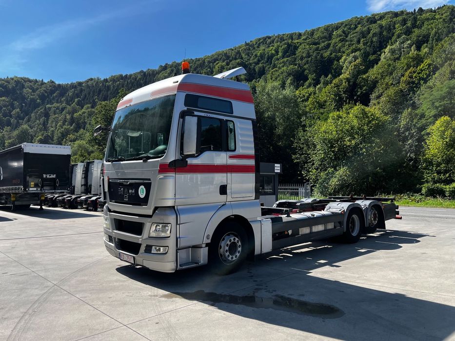MAN TGX 18.480 // Euro 5 // 6x2 // BDF // Cały na poduszkach // Automat //
