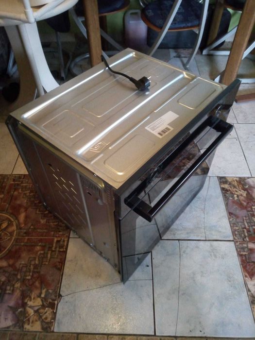 Piekarnik Beko Beyond BBIS17301BMP czarny, pyroliza, używany
