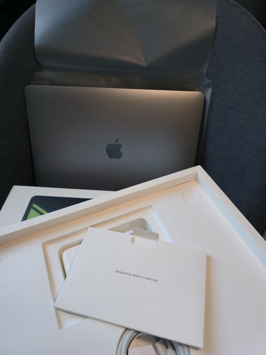 Macbook Pro 13" M1 16/256 (A2338)