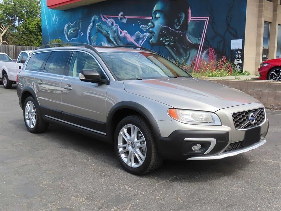 Volvo XC70 T5 Premier      2016
