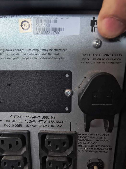 Джерело безперебійного живлення APC 1500VA