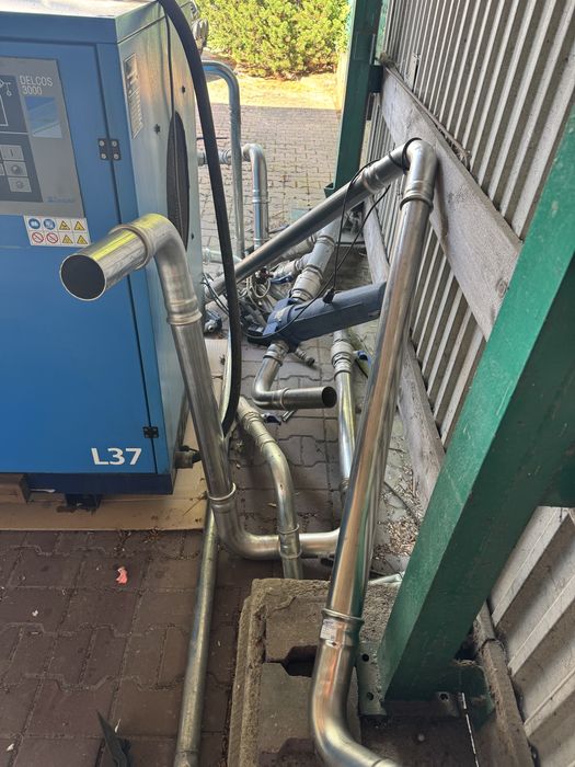 Kompresor CompAir L37 z osuszaczem DFE 180