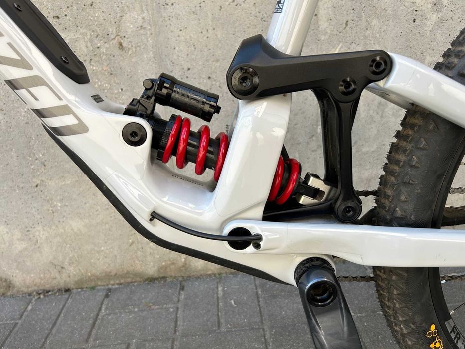 Rower Specialized Enduro Freeride I9 Hydra Reverse Chromag Title FR541 JiBB S4