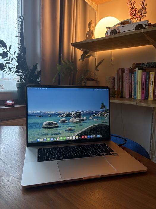 MacBook Pro 16″ 32GB RAM | 512GB SSD | 2019 | i7 6-core