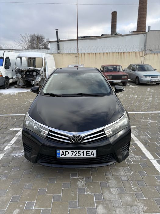 Тойота Королла продам