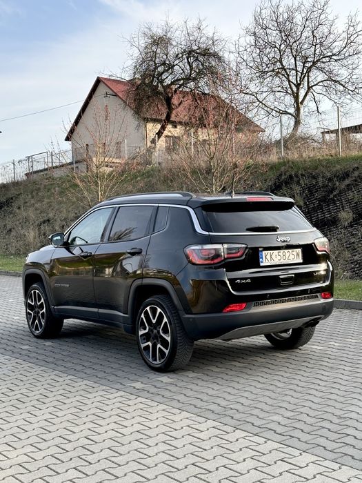 Jeep Compass 2018 4x4 salon Polska