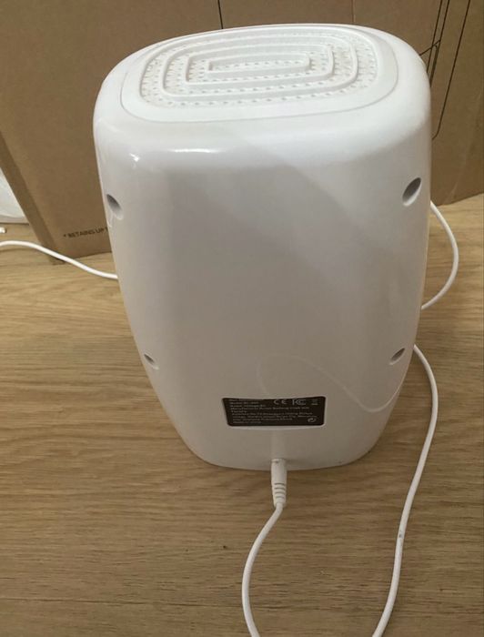 Desumidificador 700ml compacto e portátil