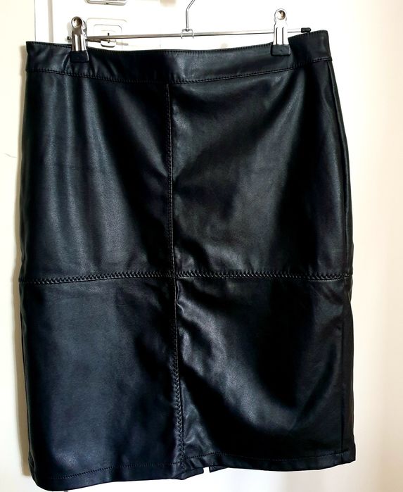 Spódnica, skóra ekologiczna, czarna , mini