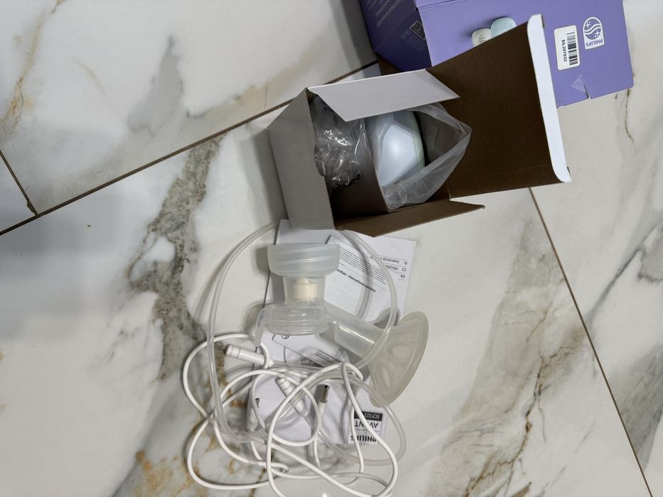 Продам електричний молоковідсмоктувач Philips Avent SCF323/11