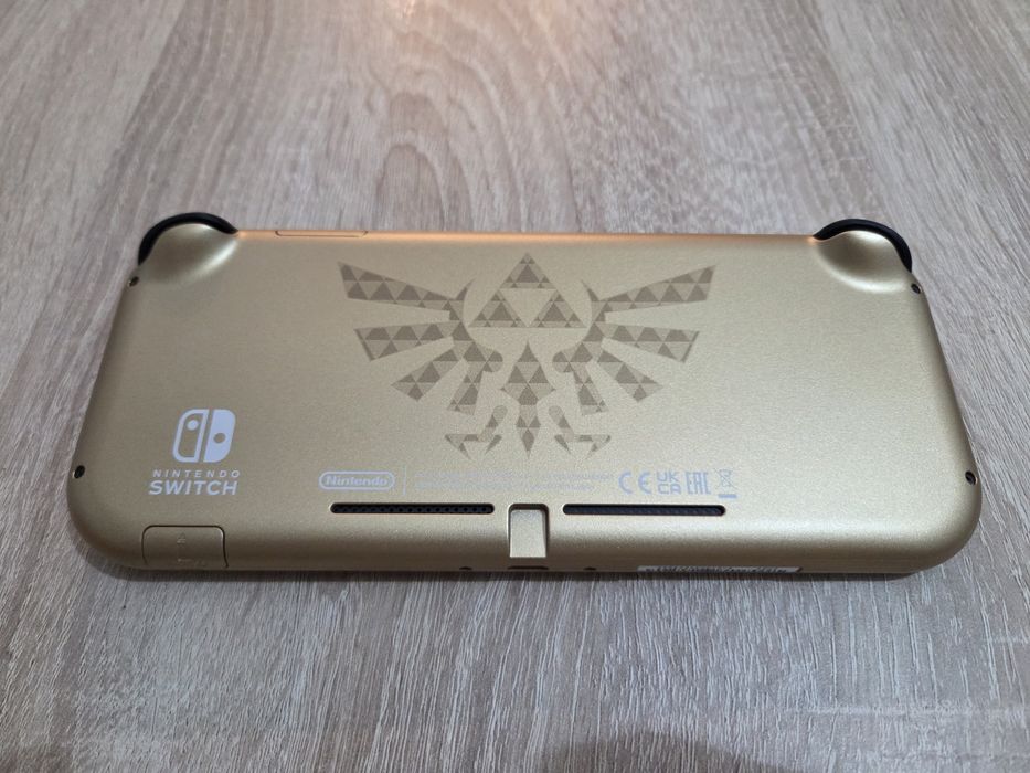 Nintendo Switch Lite (Zelda Edition)