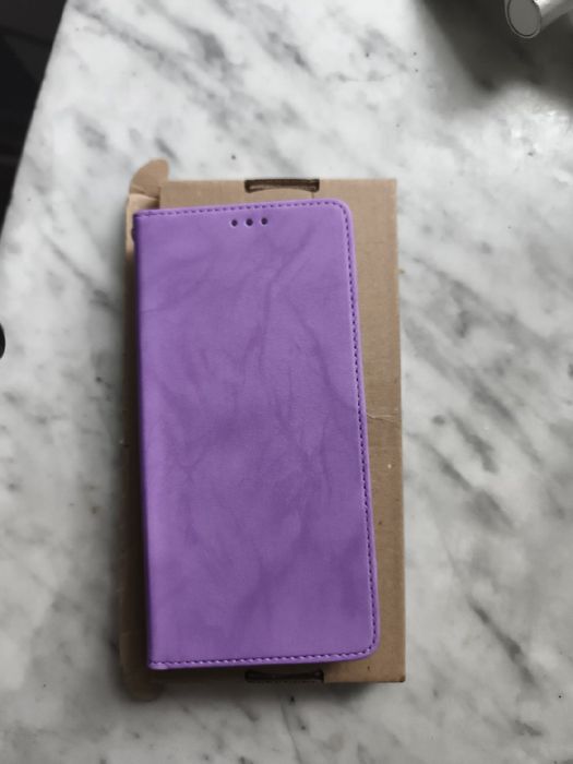 Etui nowe fioletowe