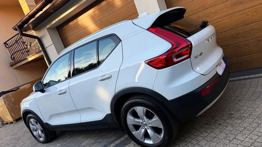 Volvo XC 40 ACC/Keylessgo/ grz.kier/Hak