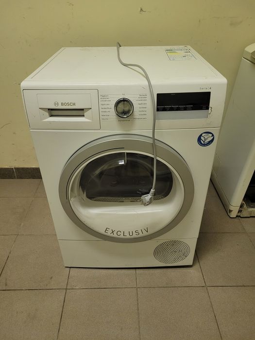 Sprzedam na części suszarkę do ubrań firmy Bosch