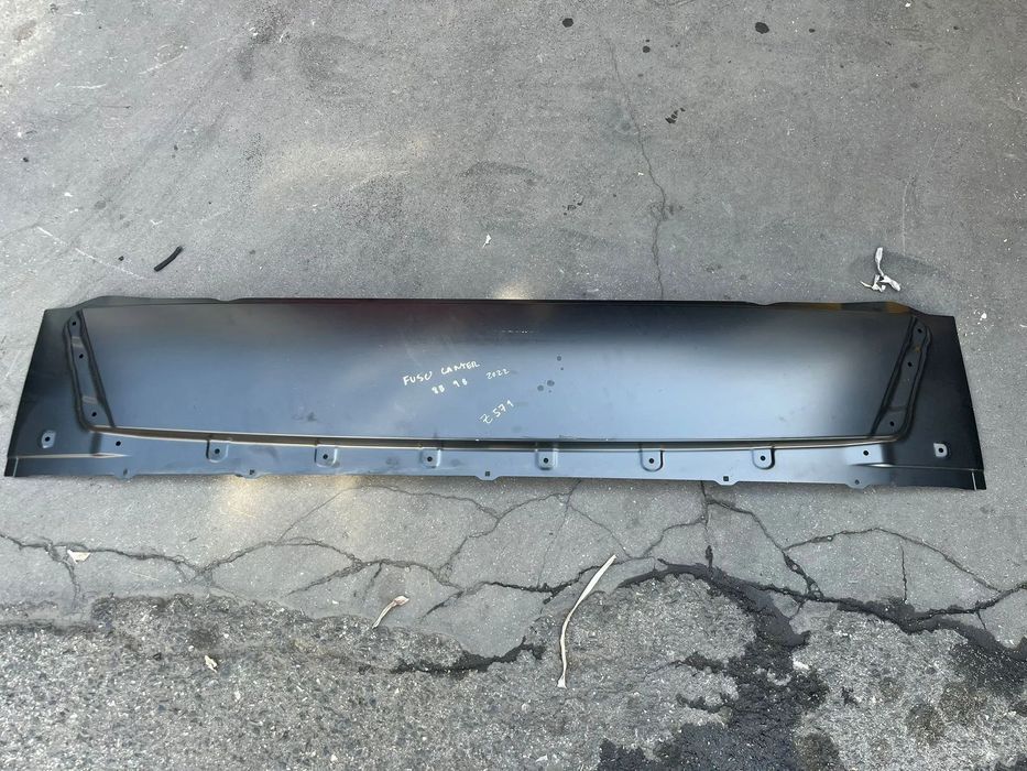 MITSUBISHI FUSO CANTER PAINEL FRENTE - Z571