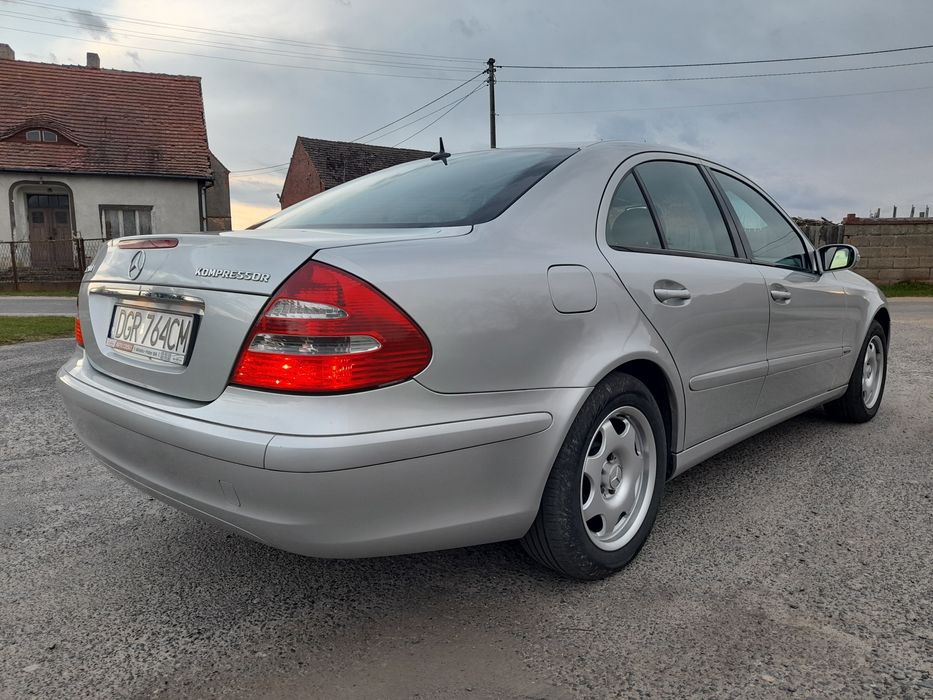 Mercedes w211 1.8 kompressor,bez rdzy.