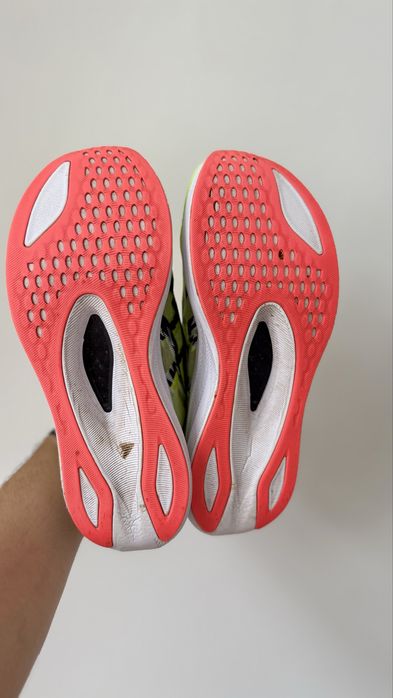 Asics Magic Speed 4