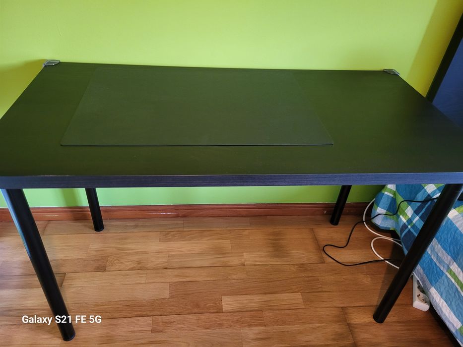 Cadeira Game e secretaria