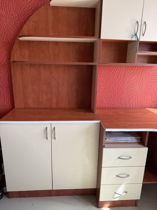 Продам компʼютерний стіл