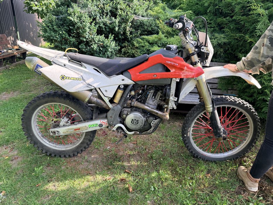 Husqvarna TE510 2009 – mocne enduro/cross 510 cm³