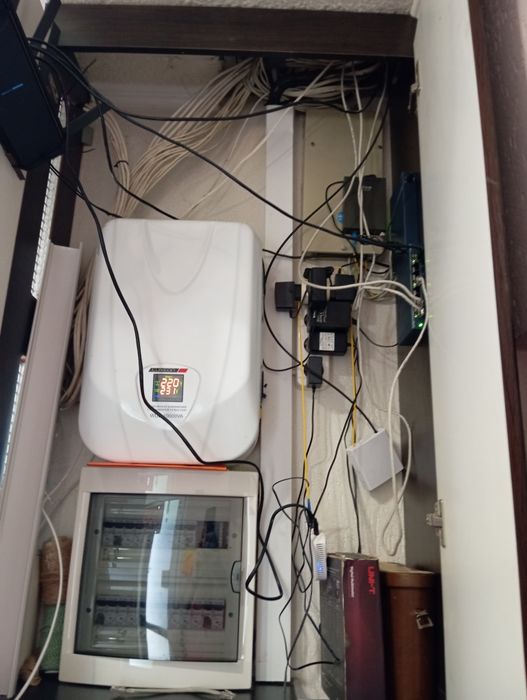 Продам Luxeon WDS-10000VA