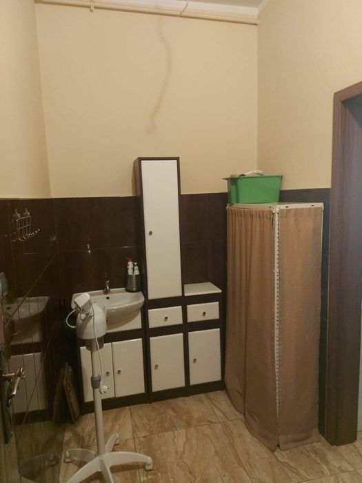 Wynajmę lokal w centrum na działalność usługową