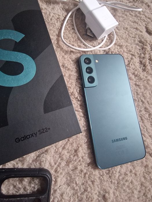 Samsung S22+ PLUS 256GB + ładowarka, etui