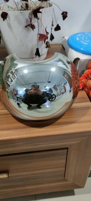 Klinkiet łazienkowy w nowoczesnym designie, stan idealny.