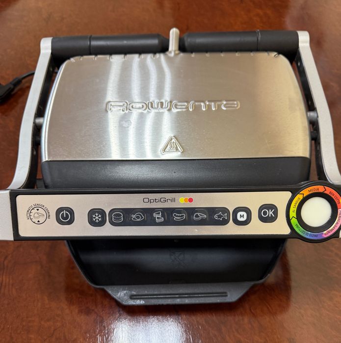 Продам електрогриль моделі Rowenta OptiGrill GR702D21/79A:
